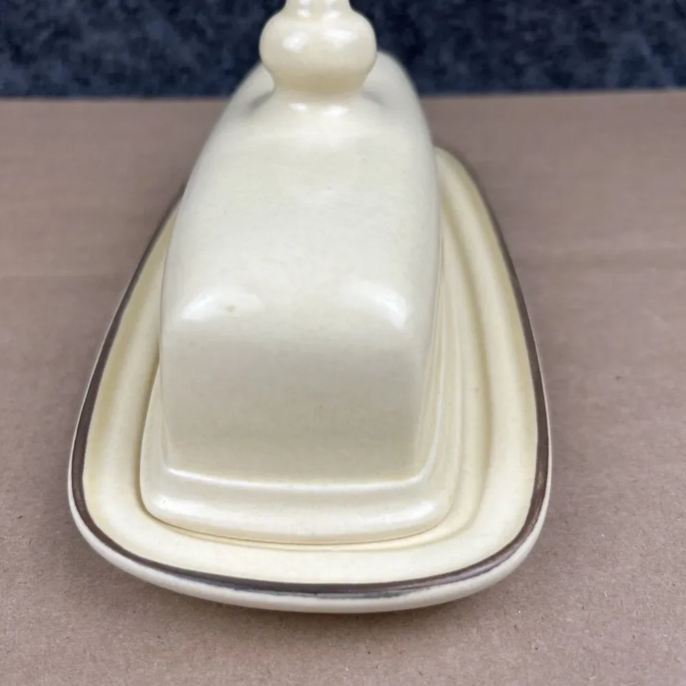 Vintage Pfaltzgraff Village Pattern Stoneware Covered Butter Dish with Lid